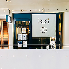 カフェ＆バー、ドットモックスの外観画像